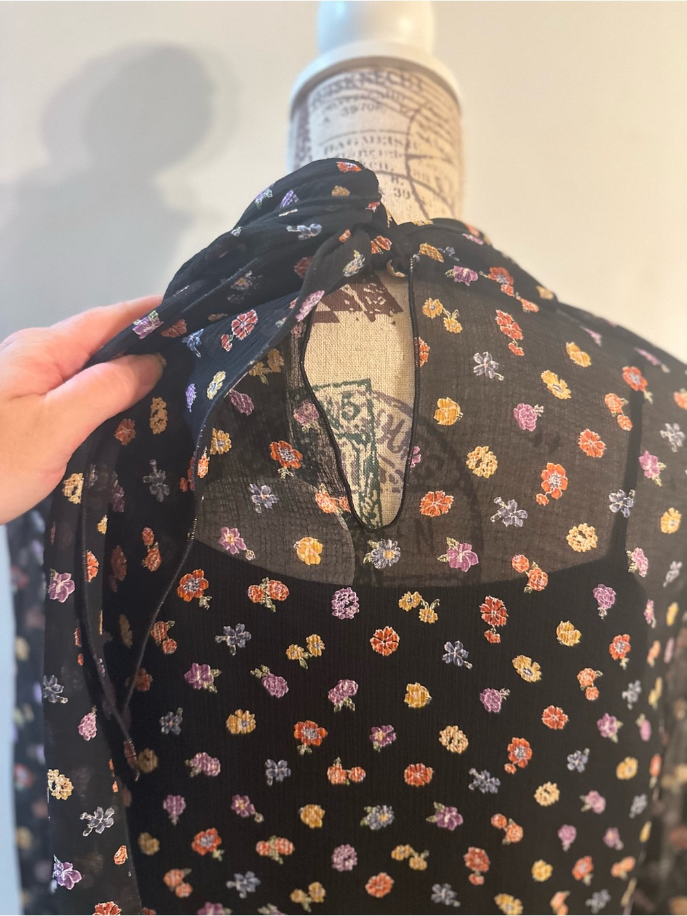 See By Chloe Black Floral High-Neck Sheer Blouse - Picture 8 of 16